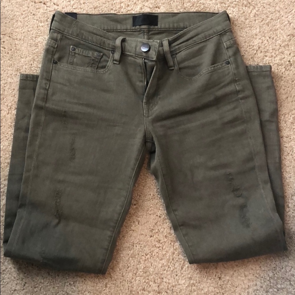 VINCE olive distressed skinny jeans size 25